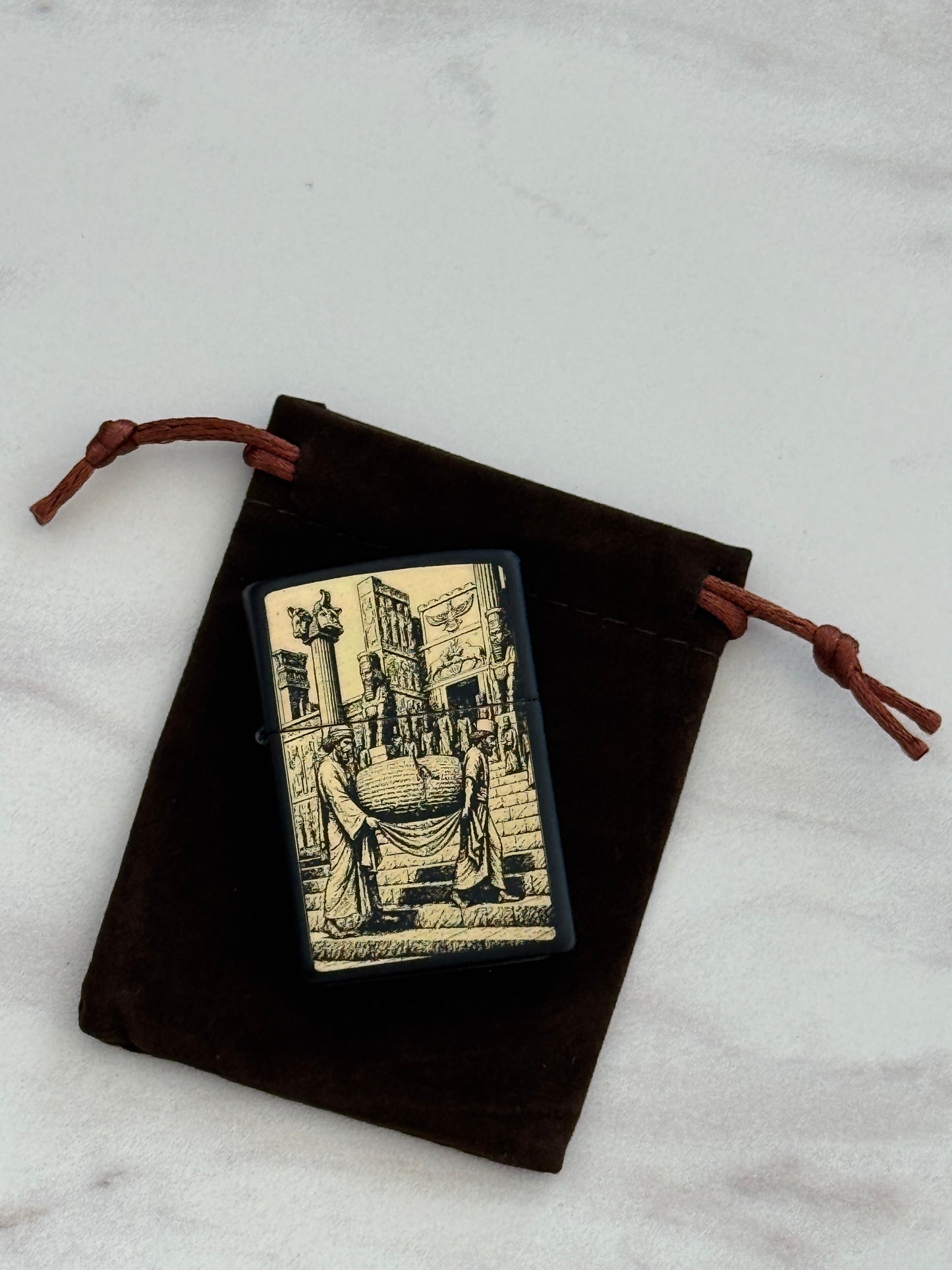 Cyrus Cylinder Procession Gold Zippo | فندک زیپو طلایی حمل منشور کوروش
