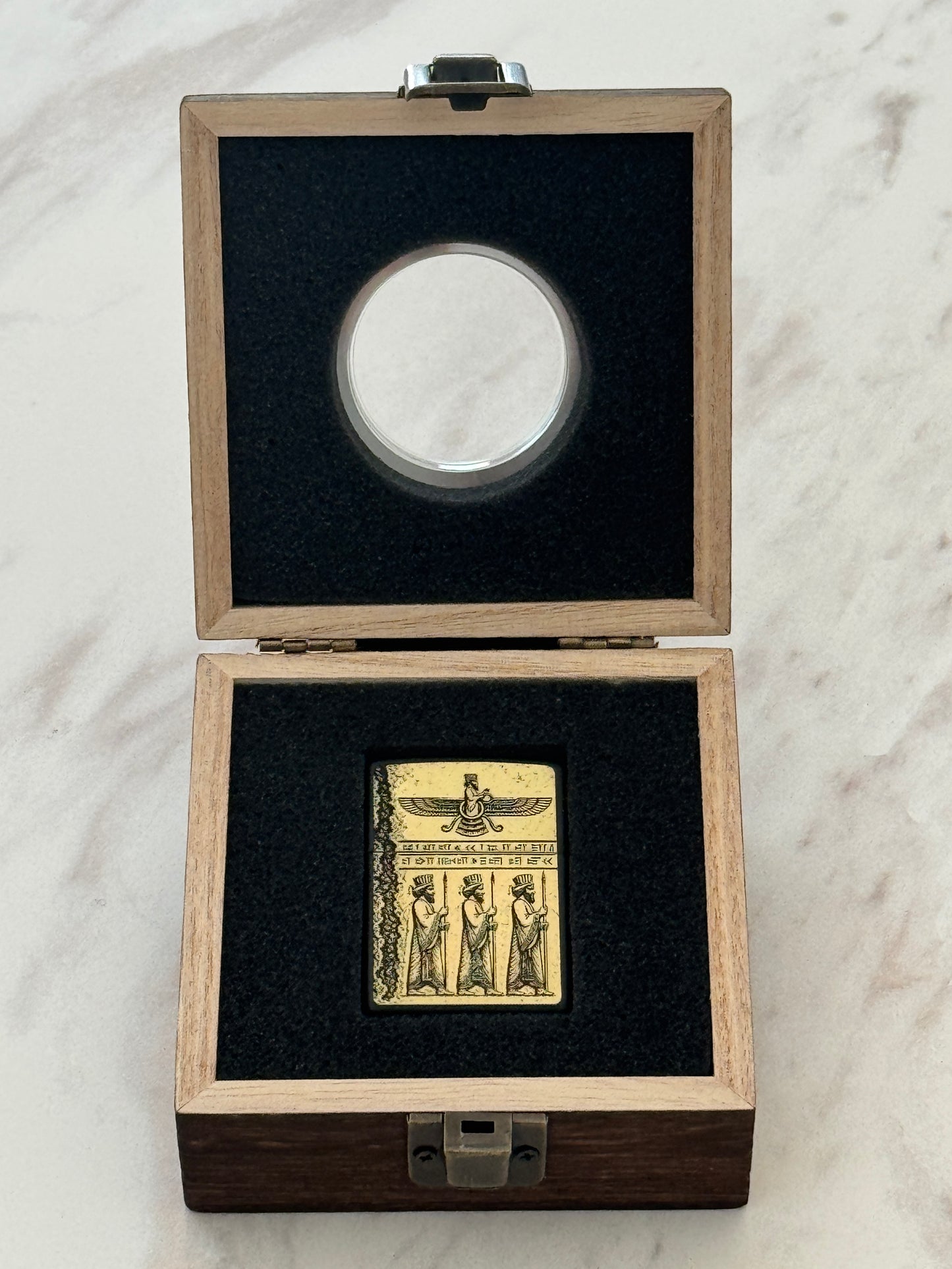Farvahar & Achaemenid Soldiers Zippo | فندک زیپو فروهر و سربازان هخامنشی